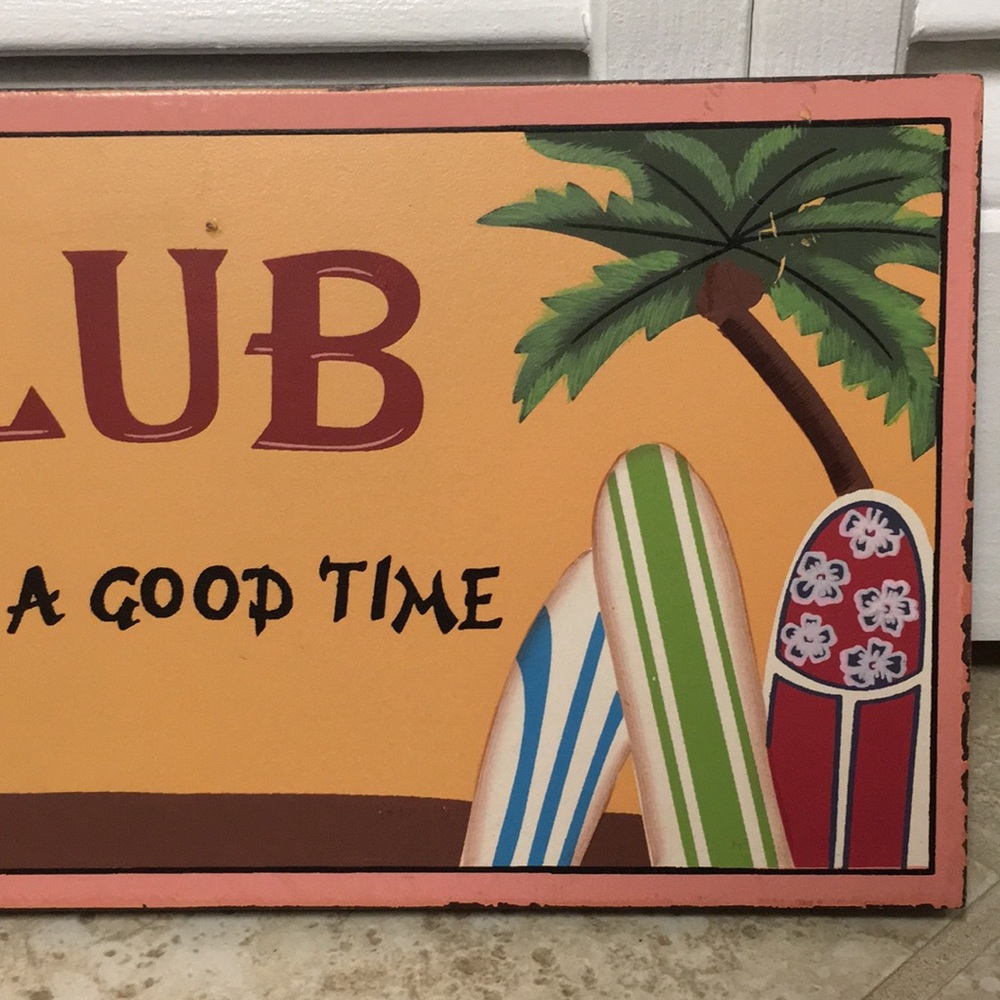 "Aloha Club" Sign - Picture 5 of 10